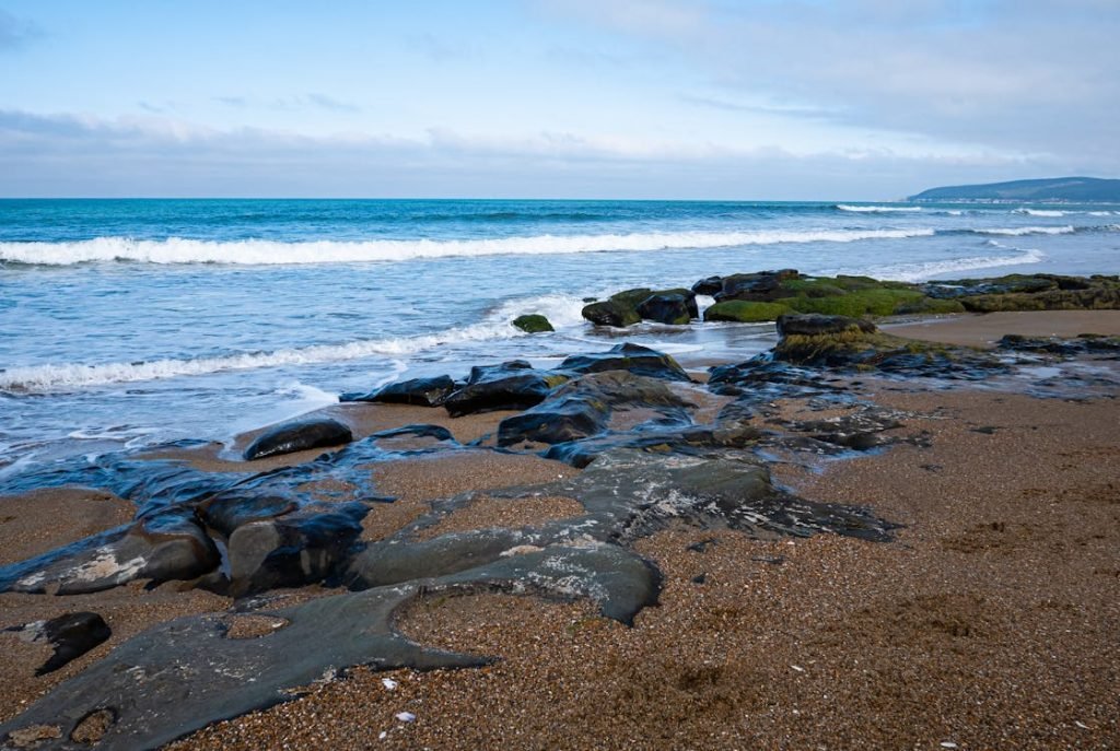 Oil spill spotted on Southern California Coast