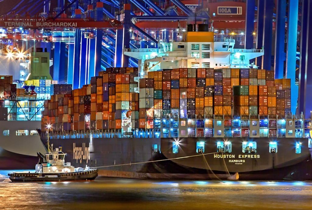 Shipping Industry faces fuel problems, the lack of regulatory clarity poses significant challenges. While efforts are underway to outline a net-zero framework, the path forward remains uncertain.