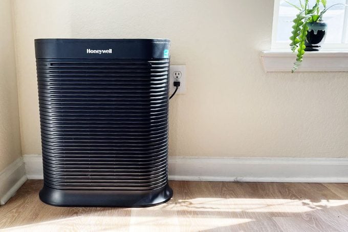 Reviewing The Honeywell Air Purifier: Features And Performance