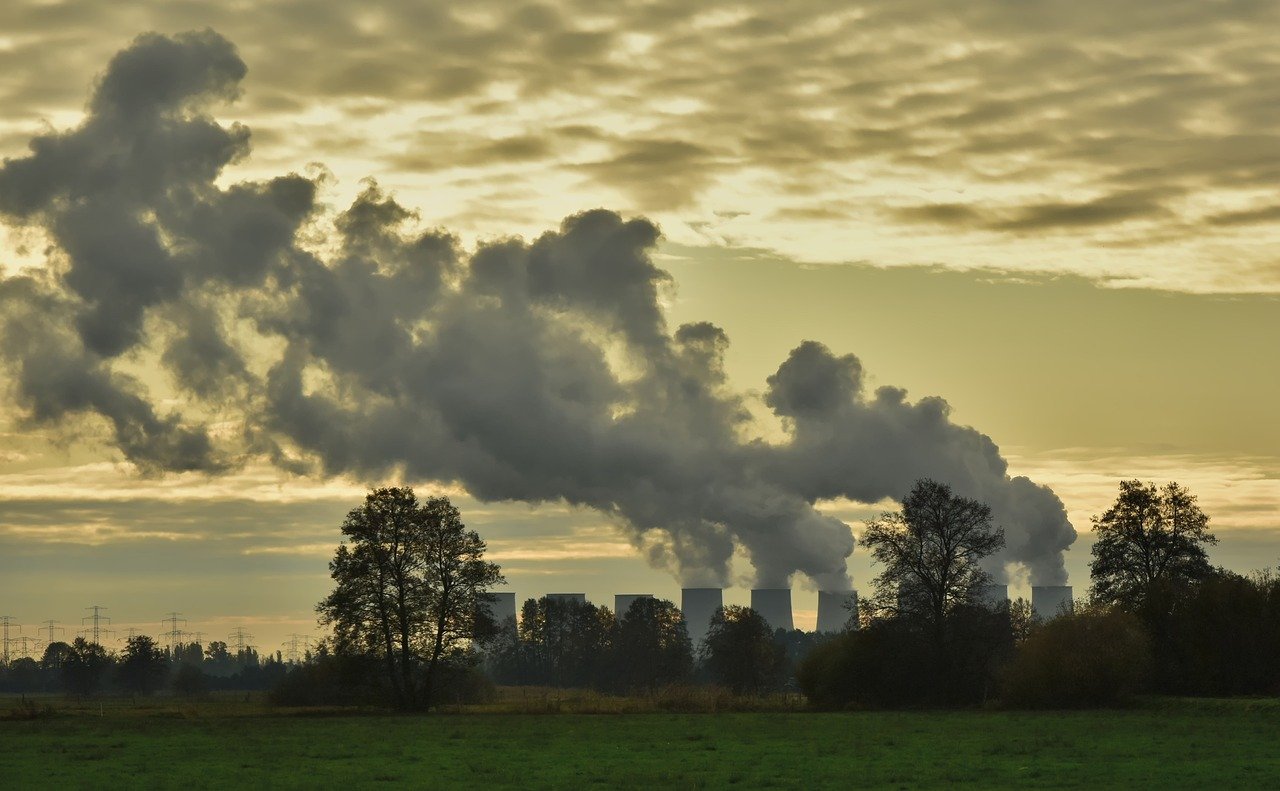 India Slips to 10th in Climate Change Index