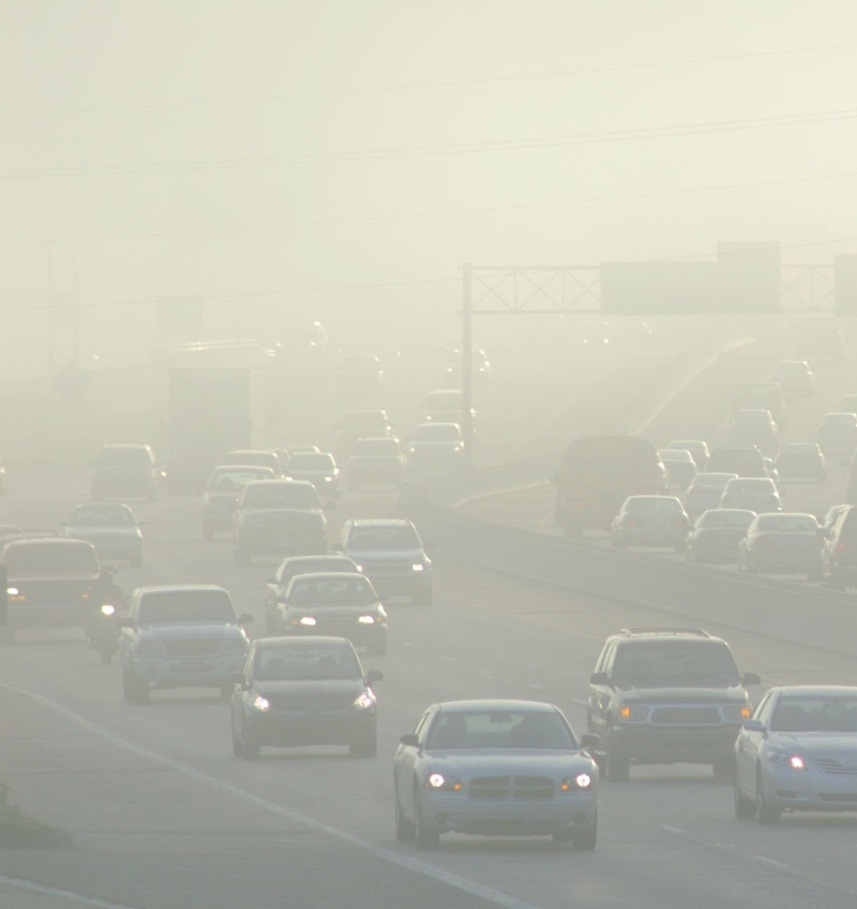 Delhi’s Anand Vihar Hits Severe 393 AQI