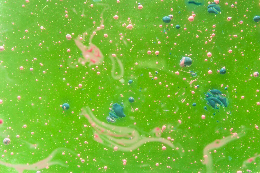 Leaf Surface RNA May Shape Microbial Communities