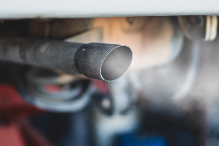 Spain Urged EU Not to Weaken 2035 Combustion Engine Ban