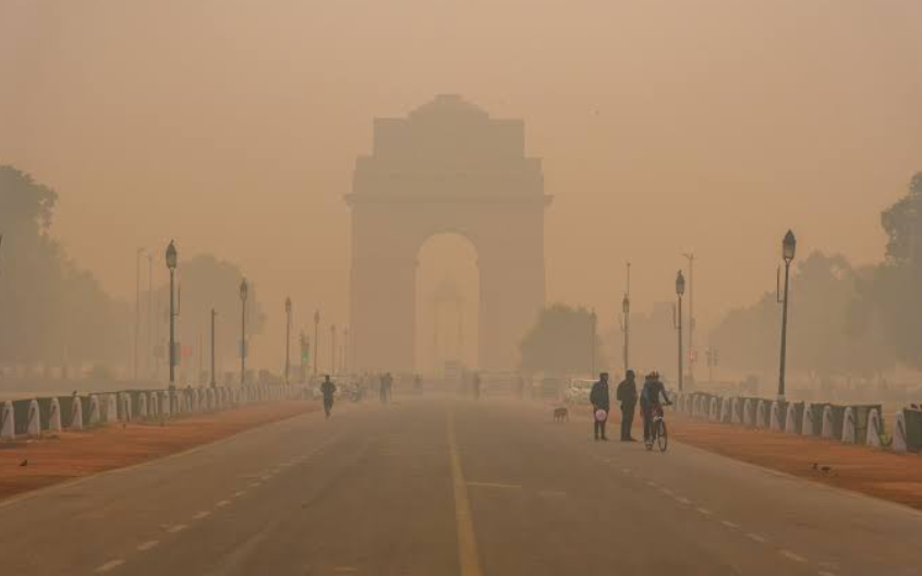 Delhi Braces for Prolonged ‘Very Poor’ Air